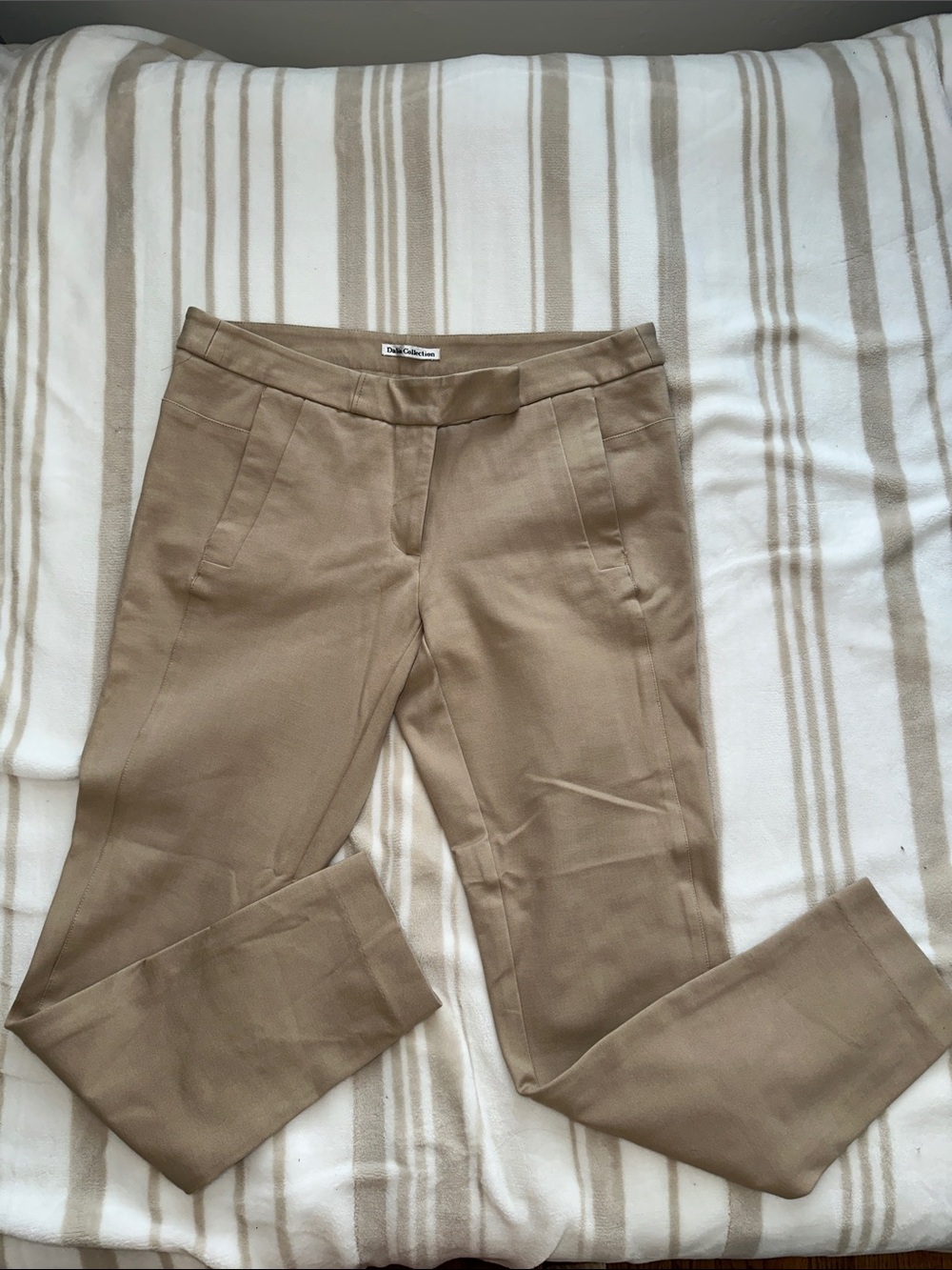 Dalia Collection Tan Stretch Dress Pants